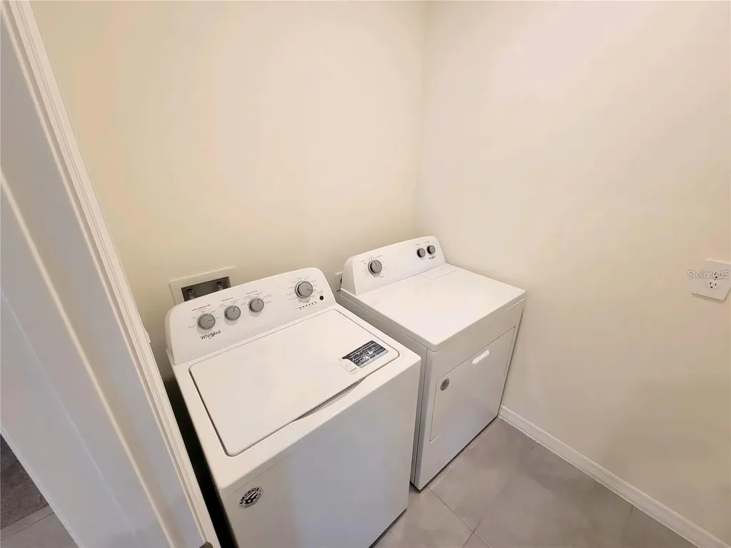 17419 Harvest Moon Way Bradenton FL 34211