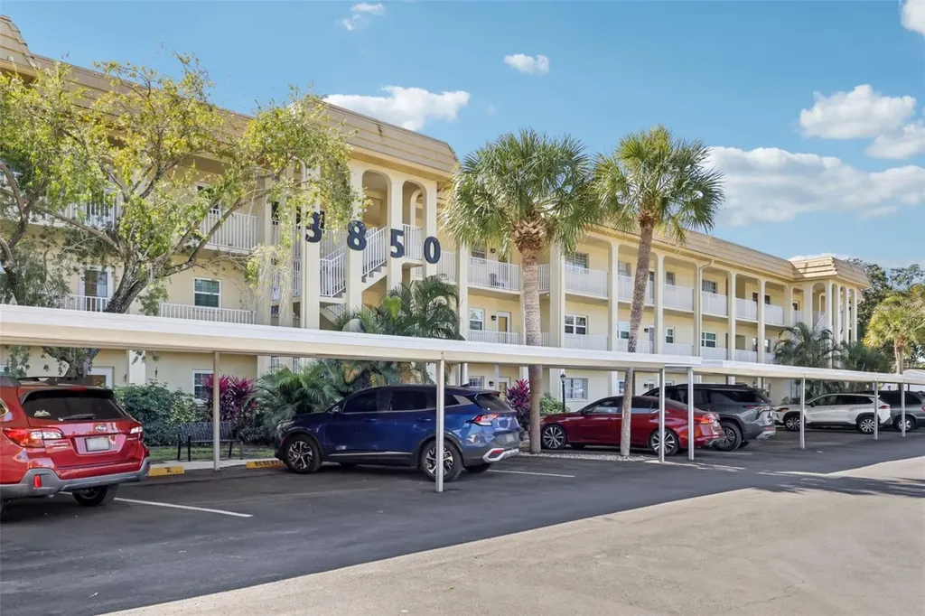 3850 13th Avenue N St Petersburg FL 33713