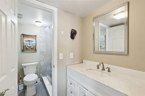 3850 13th Avenue N St Petersburg FL 33713