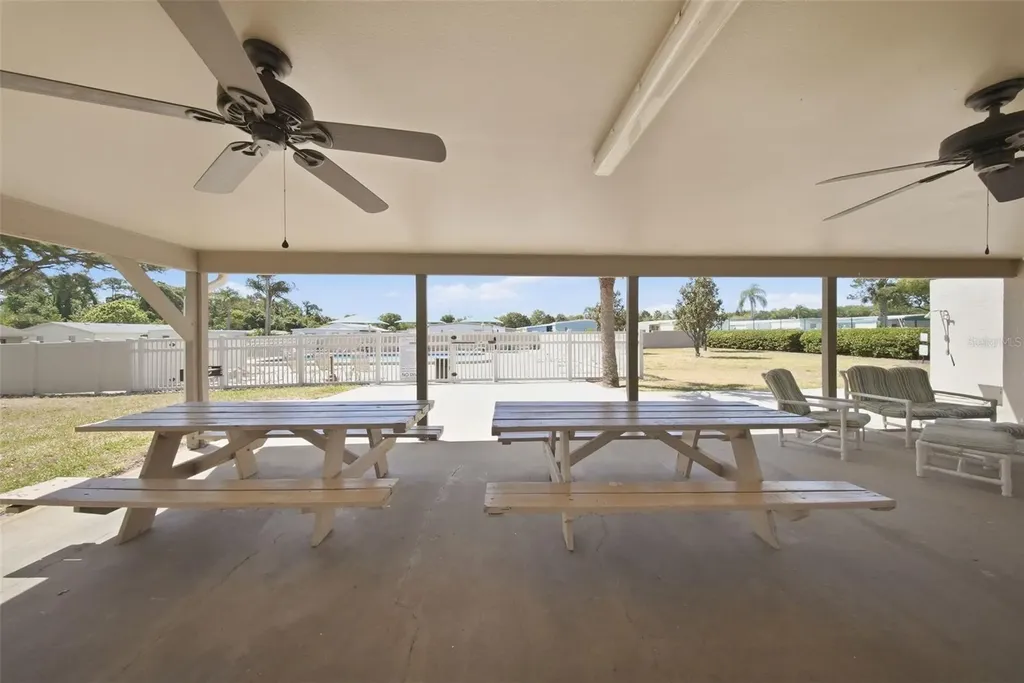 2131 Ridge Road S Largo FL 33778