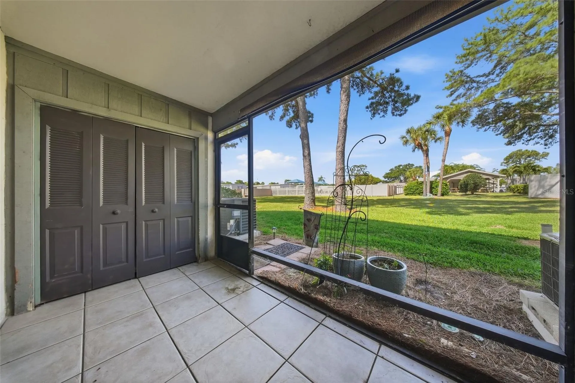 2131 Ridge Road S Largo FL 33778