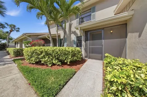 2131 Ridge Road S Largo FL 33778