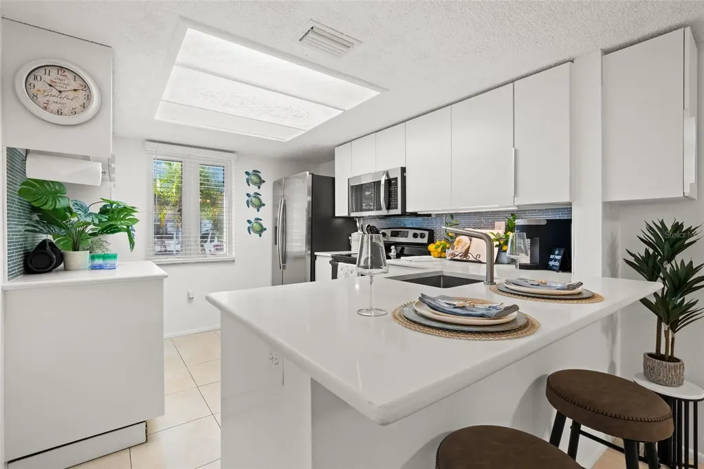 125 Cypress Lane Oldsmar FL 34677