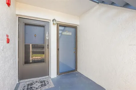125 Cypress Lane Oldsmar FL 34677