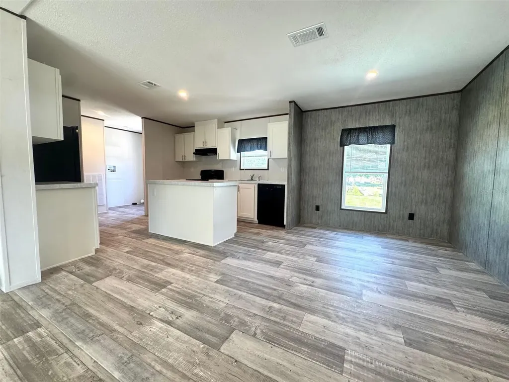389 Waterview Drive Polk City FL 33868