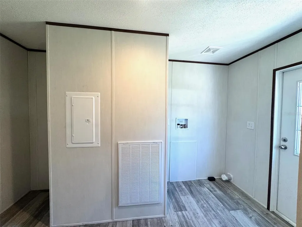 389 Waterview Drive Polk City FL 33868
