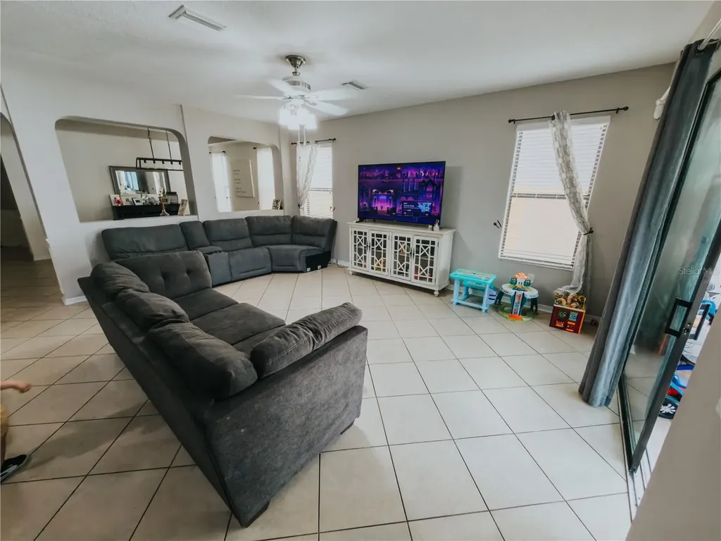 2514 Cross More Street Valrico FL 33594