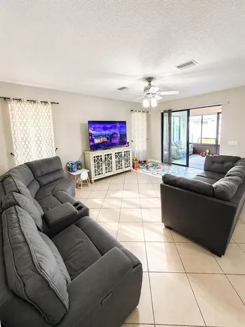 2514 Cross More Street Valrico FL 33594
