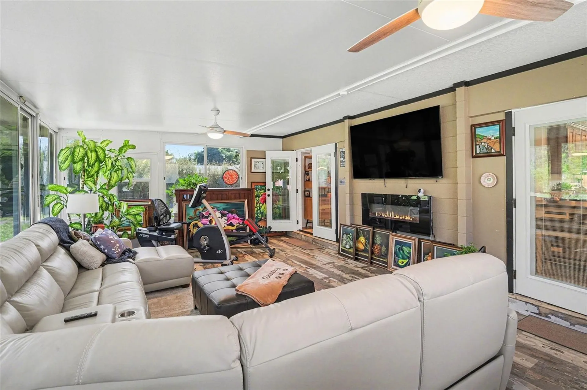 2207 Poinsettia Lane Deland FL 32724