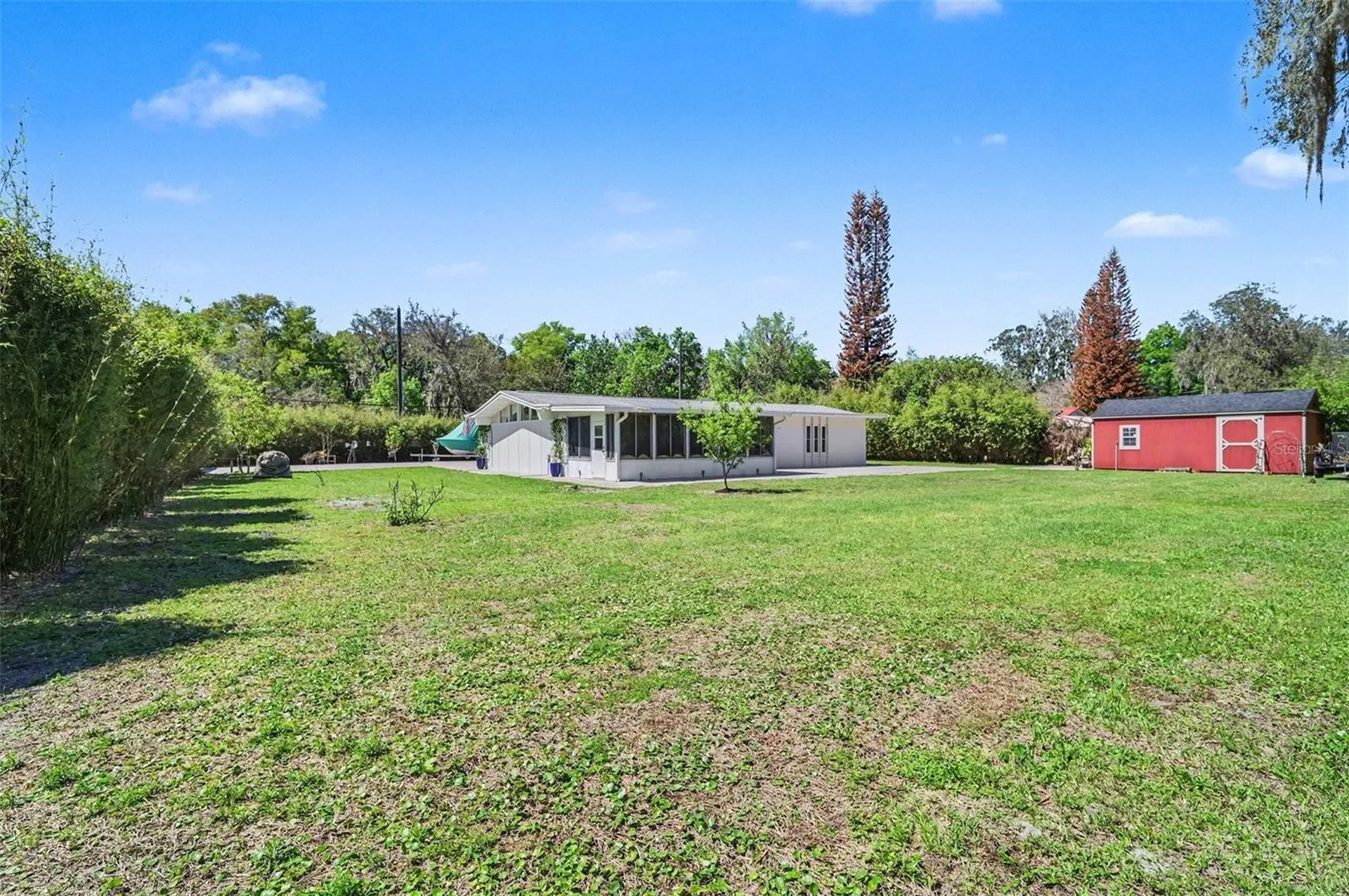 2207 Poinsettia Lane Deland FL 32724