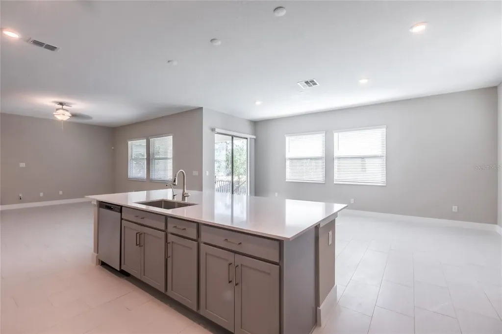 7714 S Faul Street Tampa FL 33616