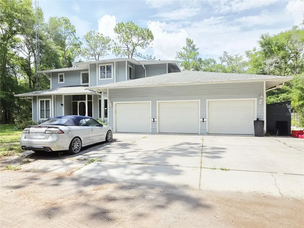 2975 E Withlacoochee Trail Dunnellon FL 34434