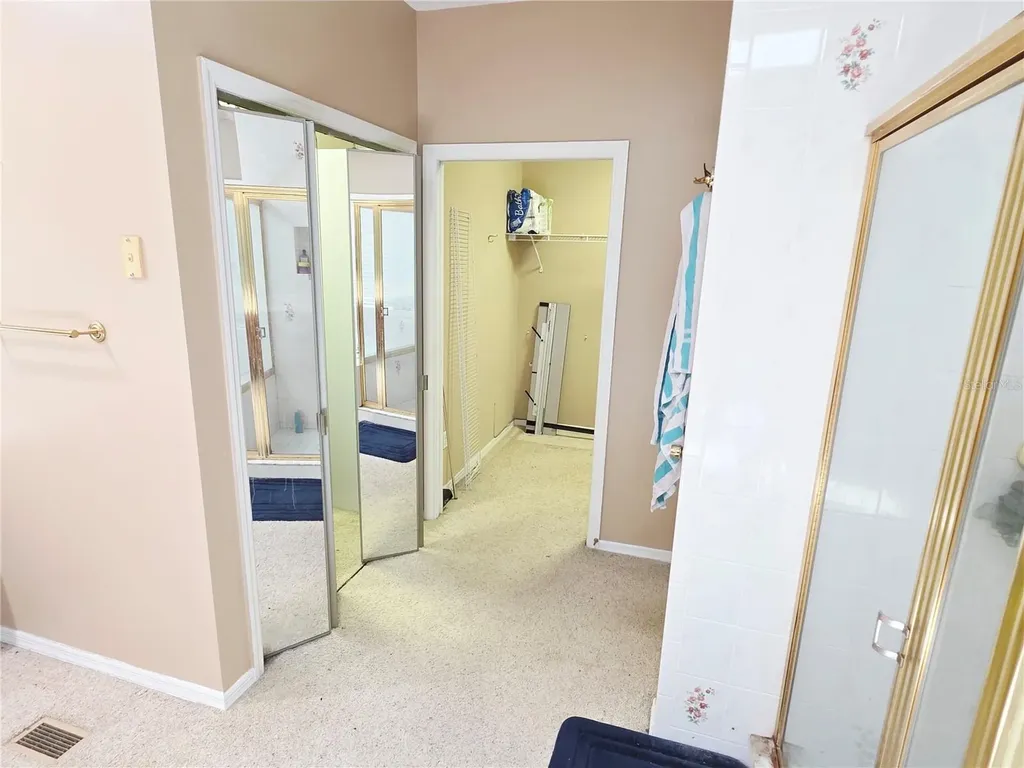 2975 E Withlacoochee Trail Dunnellon FL 34434