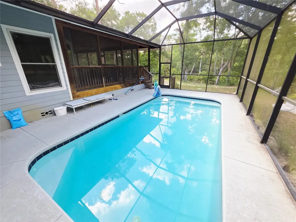 2975 E Withlacoochee Trail Dunnellon FL 34434