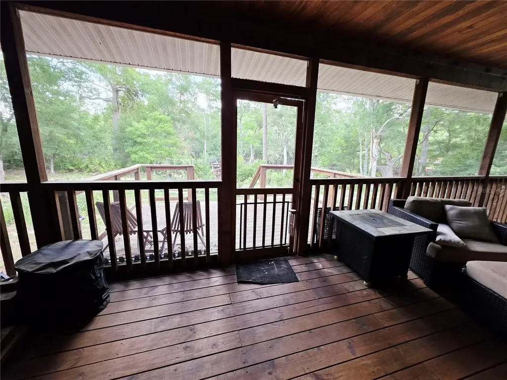 2975 E Withlacoochee Trail Dunnellon FL 34434