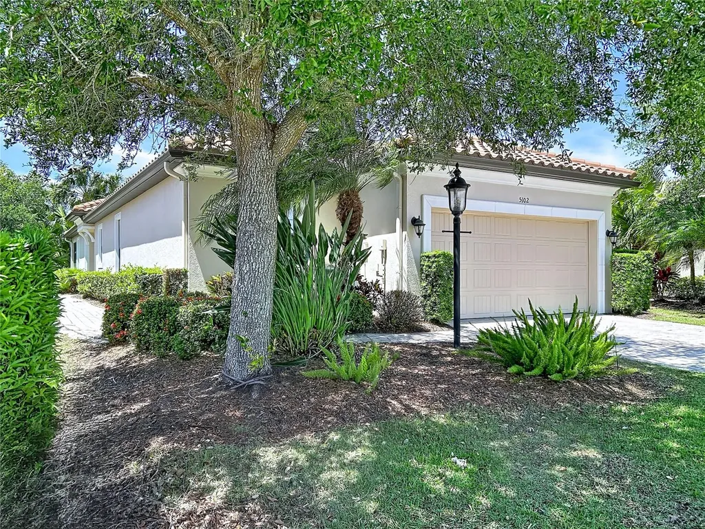 5102 Savona Run Bradenton FL 34211