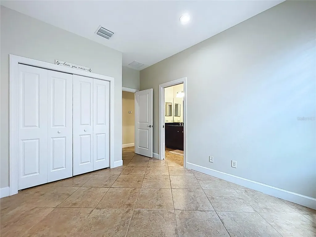 5102 Savona Run Bradenton FL 34211