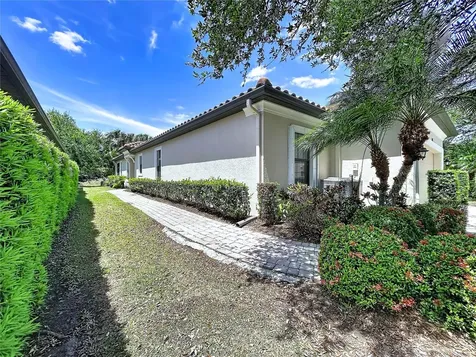 5102 Savona Run Bradenton FL 34211