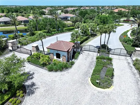 5102 Savona Run Bradenton FL 34211