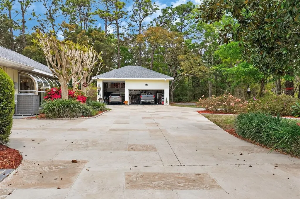 3783 W Birds Nest Drive Beverly Hills FL 34465