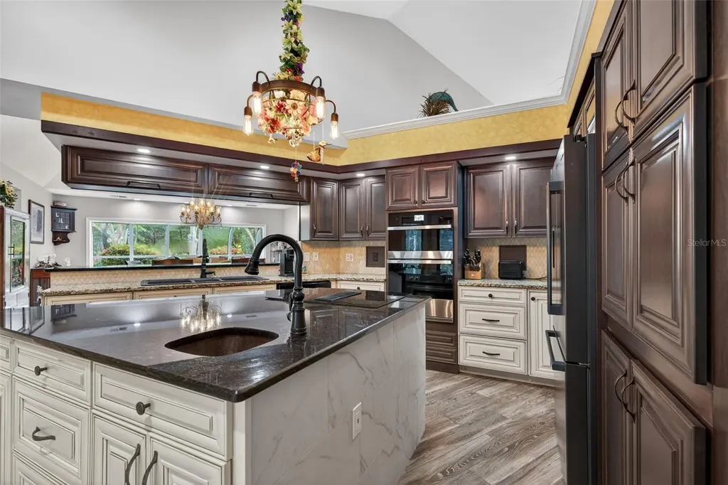 3783 W Birds Nest Drive Beverly Hills FL 34465