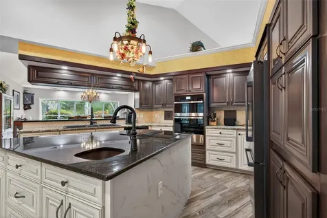 3783 W Birds Nest Drive Beverly Hills FL 34465