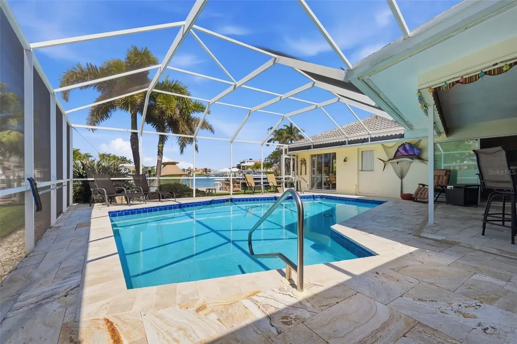 5860 Leeland Street S St Petersburg FL 33715