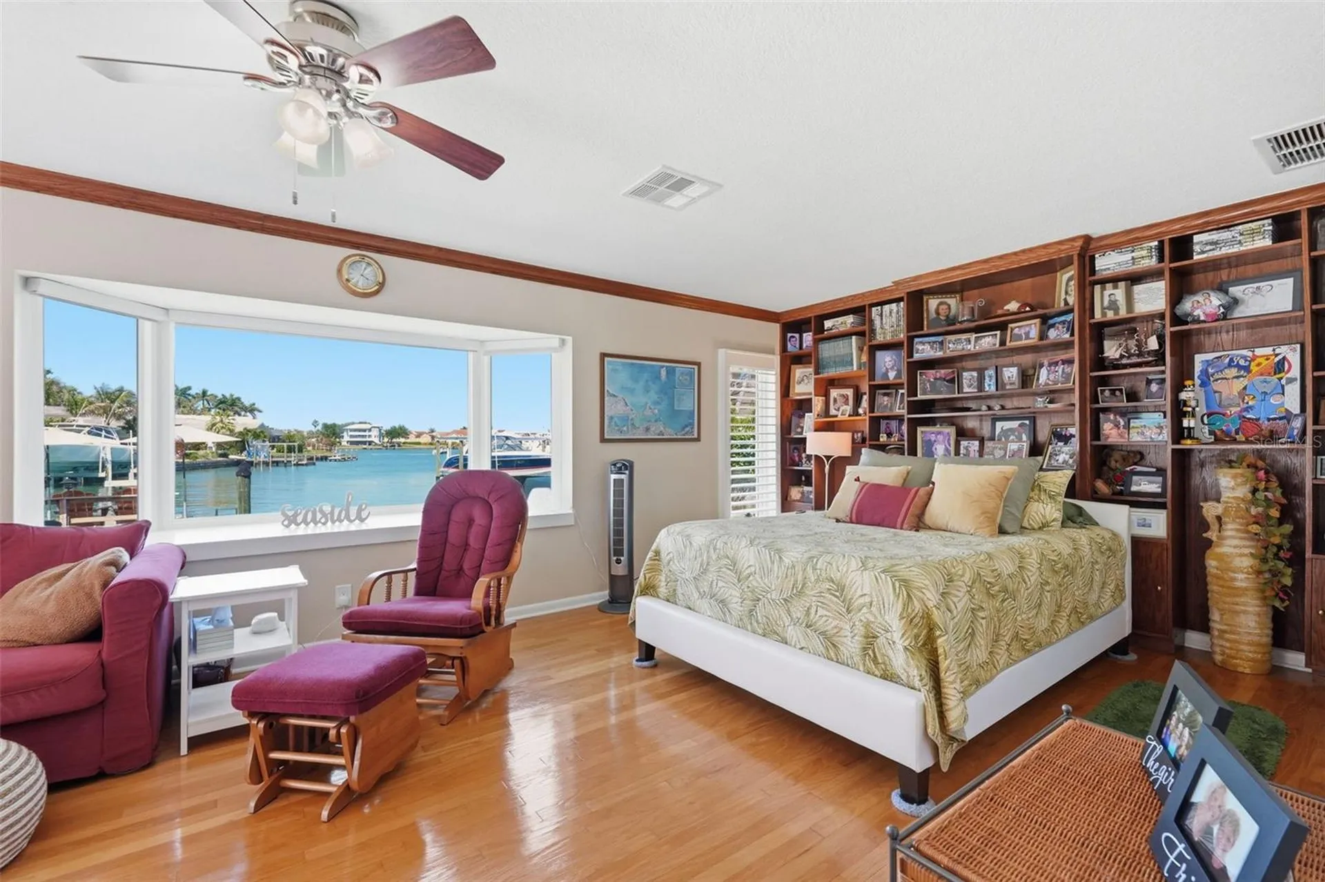 5860 Leeland Street S St Petersburg FL 33715