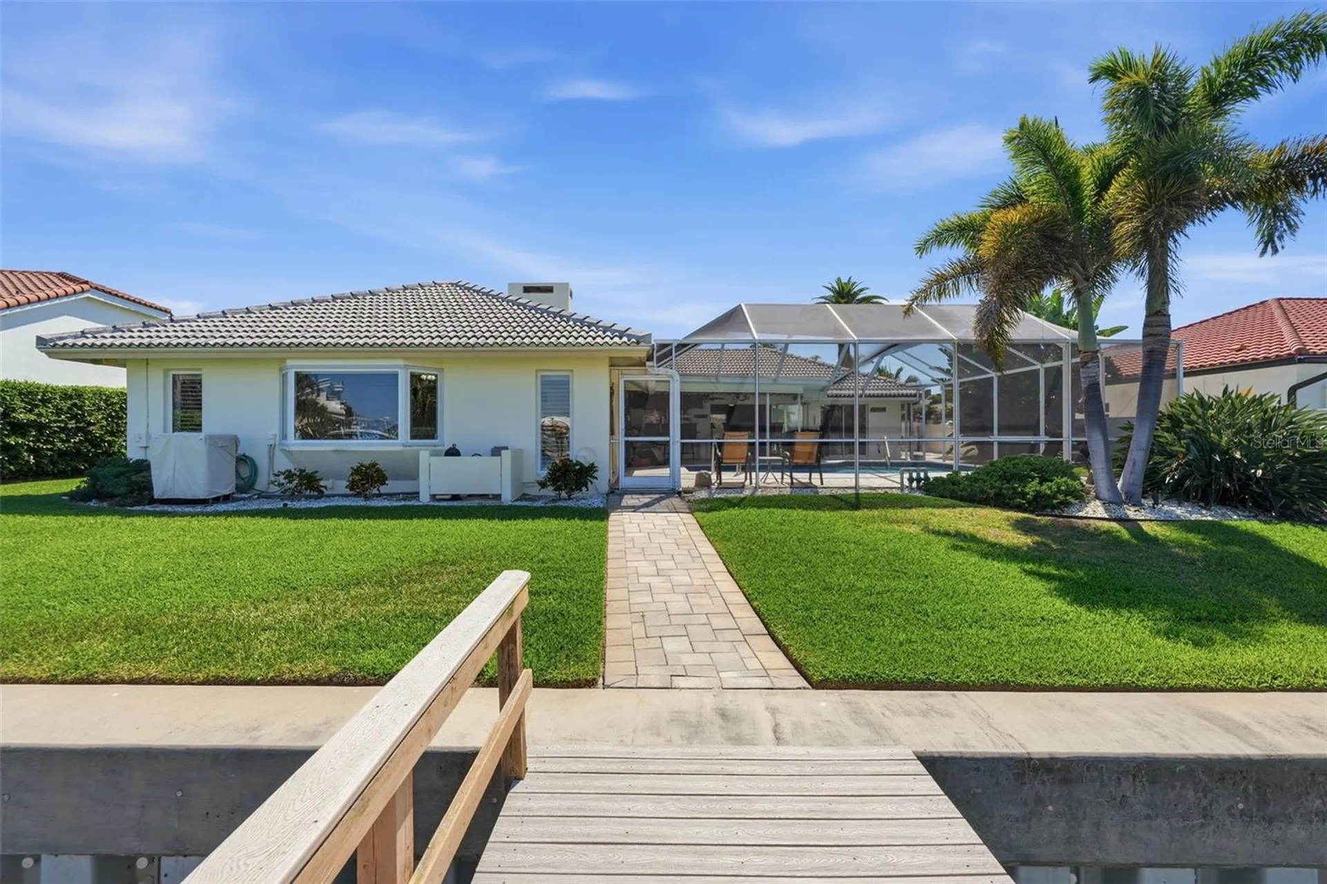 5860 Leeland Street S St Petersburg FL 33715