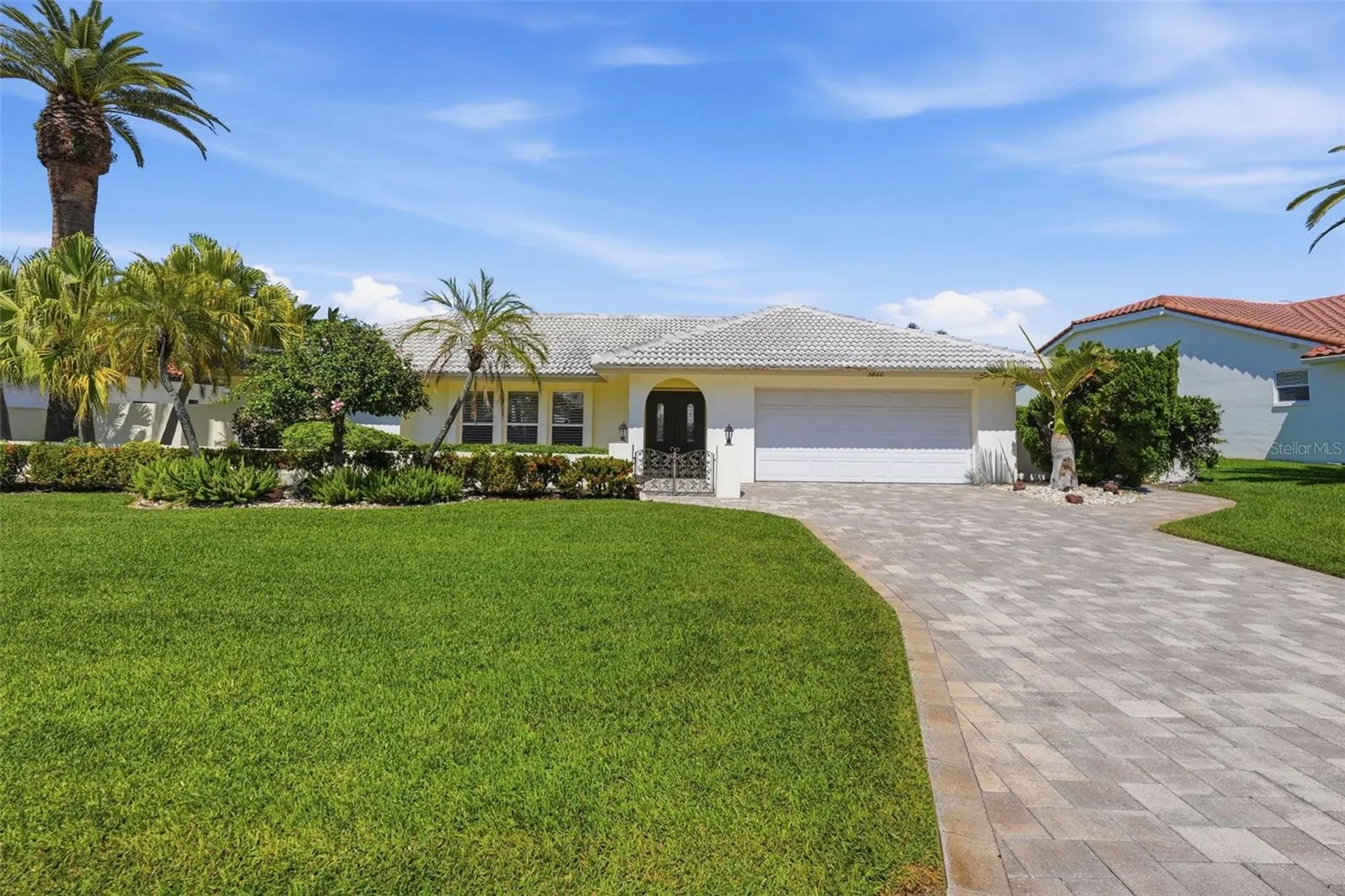 5860 Leeland Street S St Petersburg FL 33715