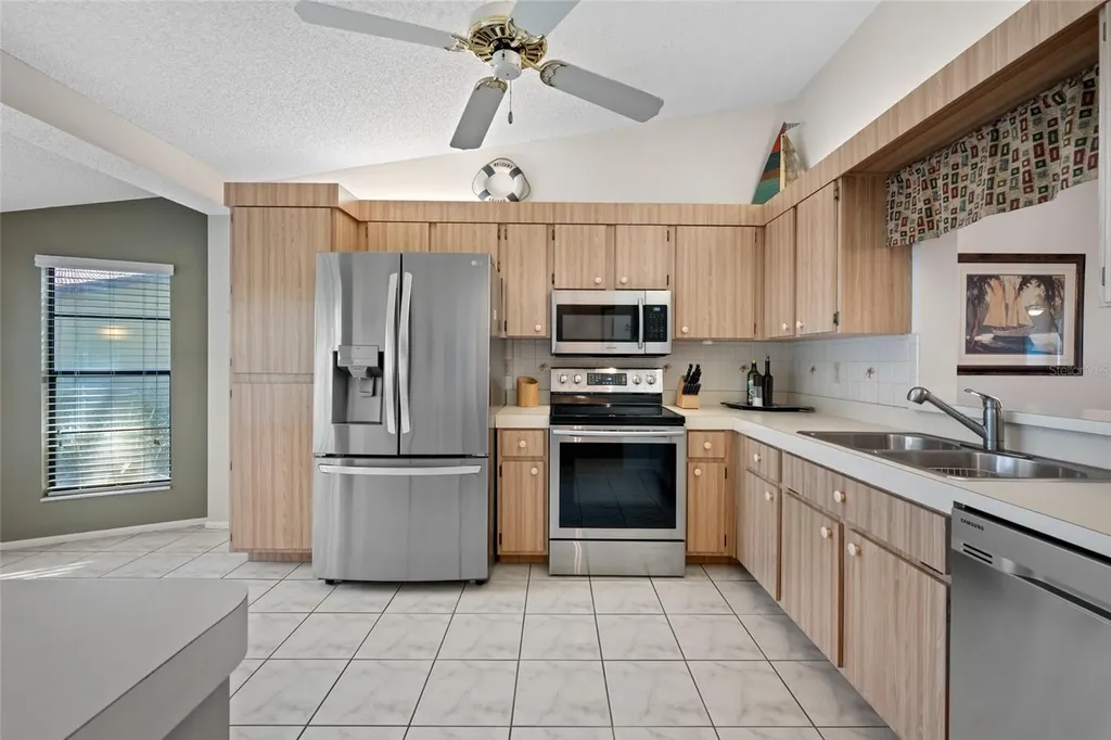 8641 Shadblow Court Port Richey FL 34668