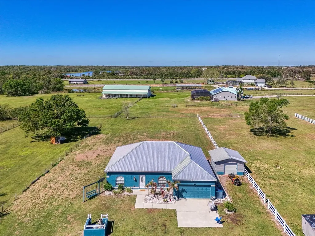 2700 Verna Bethany Myakka City FL 34251
