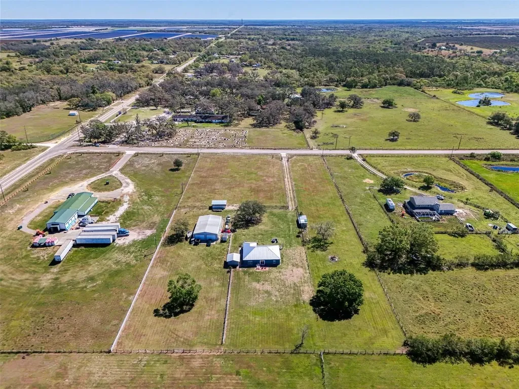 2700 Verna Bethany Myakka City FL 34251