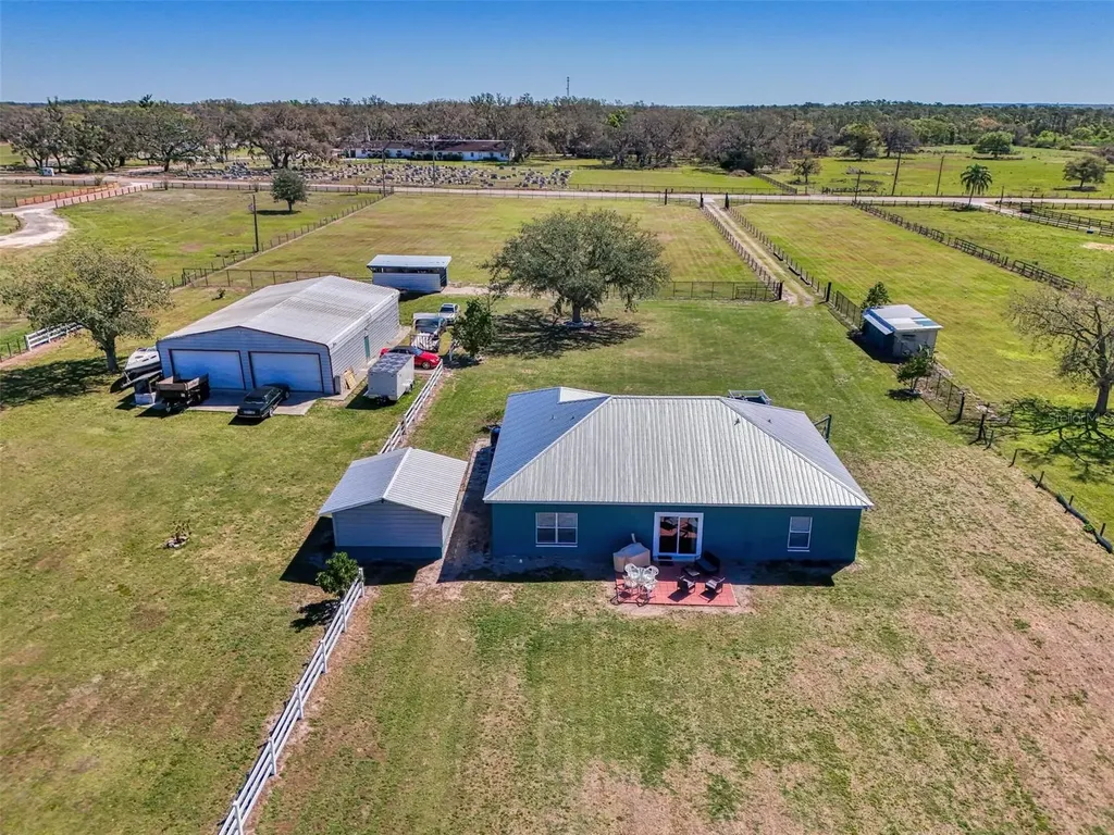 2700 Verna Bethany Myakka City FL 34251
