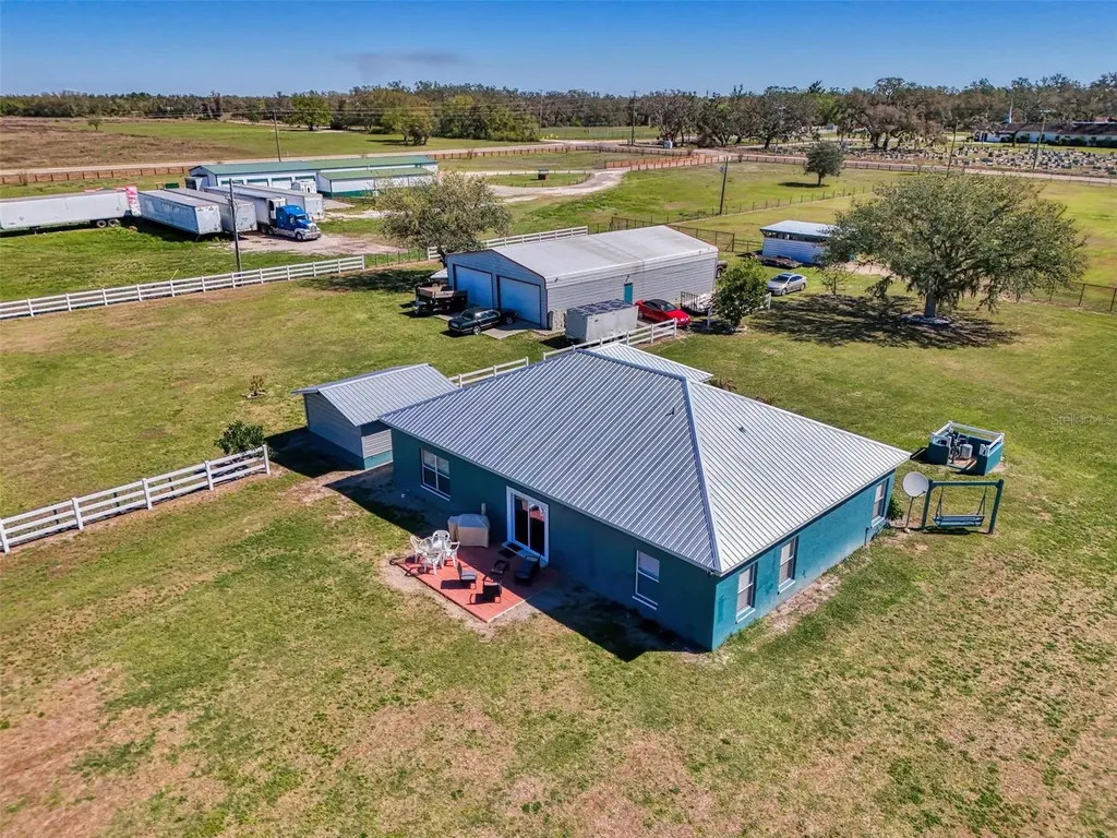 2700 Verna Bethany Myakka City FL 34251