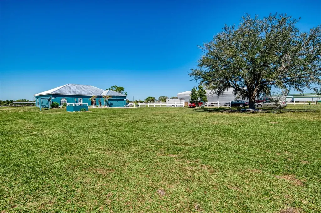 2700 Verna Bethany Myakka City FL 34251