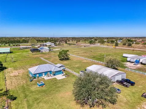 2700 Verna Bethany Myakka City FL 34251