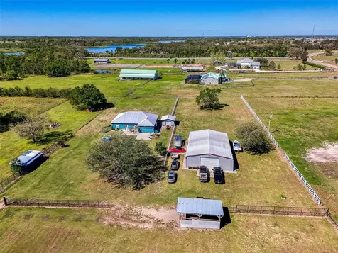 2700 Verna Bethany Myakka City FL 34251