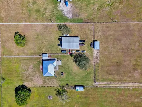2700 Verna Bethany Myakka City FL 34251
