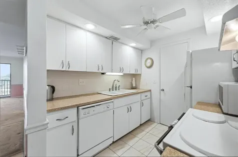 6120 43rd Street W Bradenton FL 34210