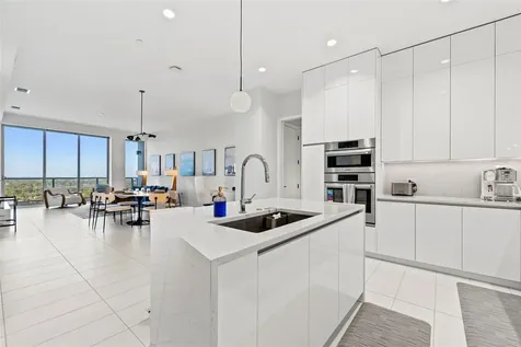 777 3rd Avenue N St Petersburg FL 33701