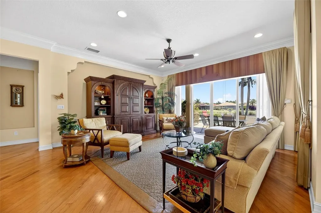 4922 Sapphire Sound Drive Wimauma FL 33598