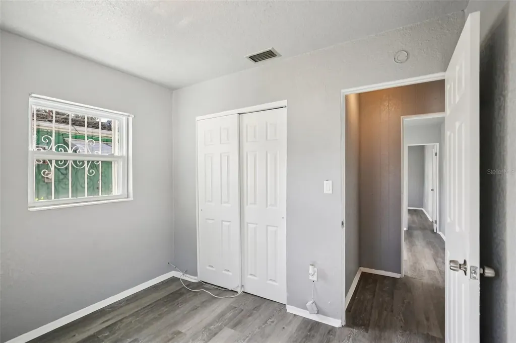 1911 22nd Avenue S St Petersburg FL 33712