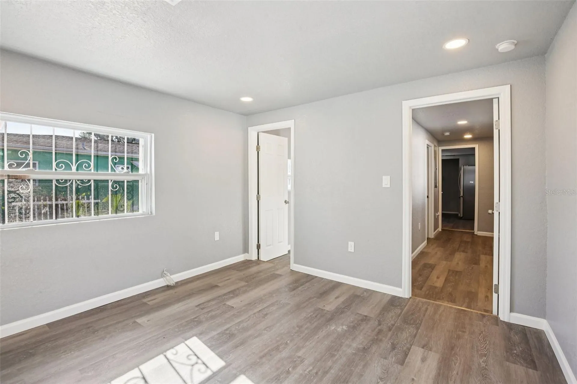 1911 22nd Avenue S St Petersburg FL 33712