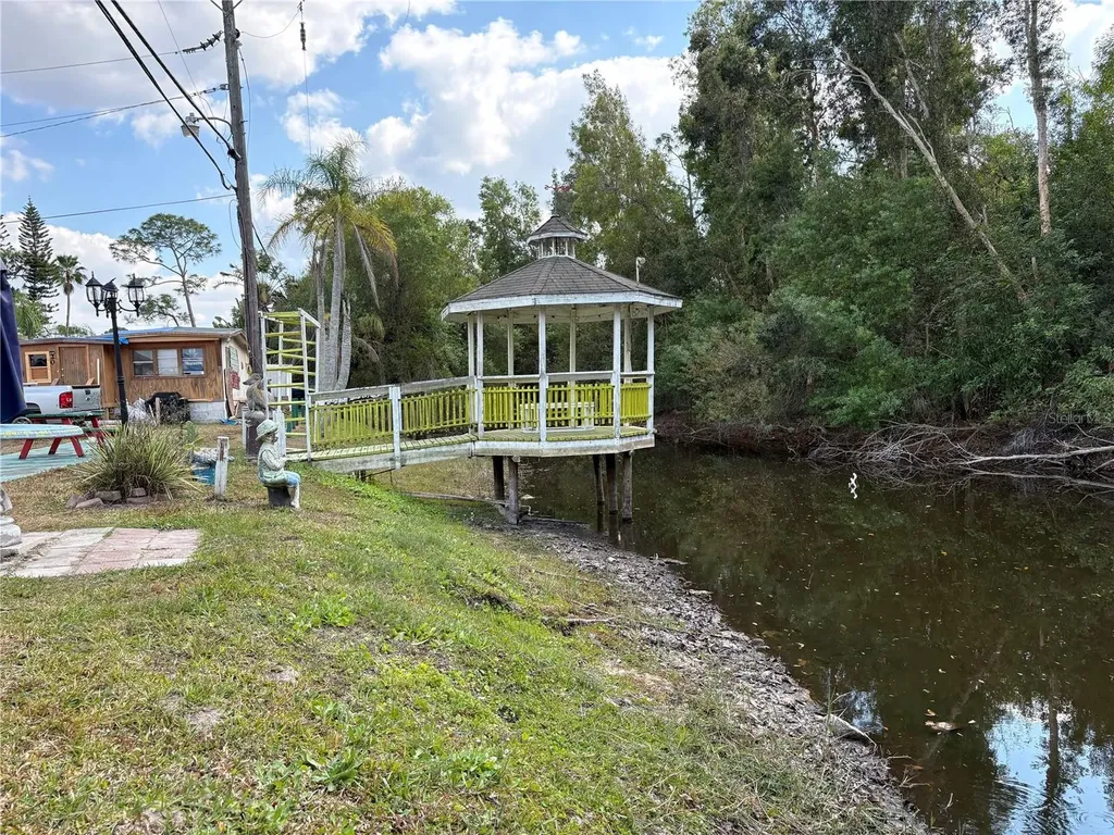 11255 Tamiami Trail Punta Gorda FL 33955