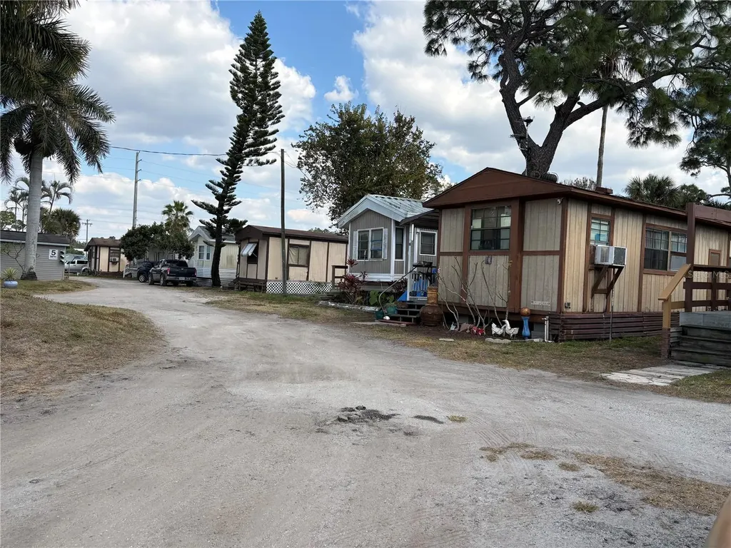 11255 Tamiami Trail Punta Gorda FL 33955
