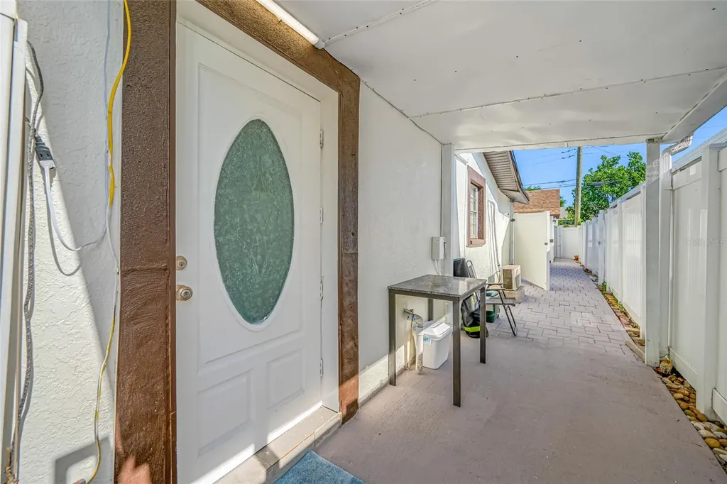 6017 W Fern Street Tampa FL 33634