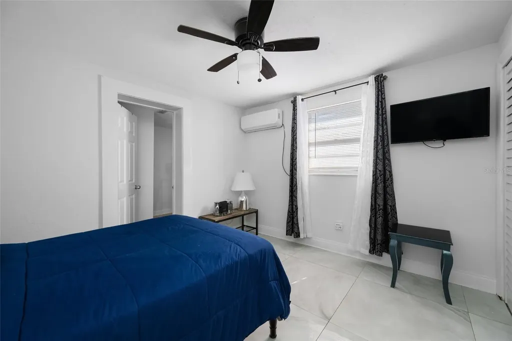 6017 W Fern Street Tampa FL 33634
