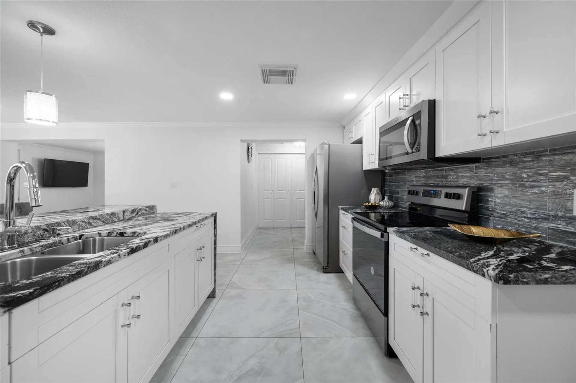 6017 W Fern Street Tampa FL 33634