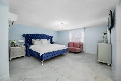 6017 W Fern Street Tampa FL 33634